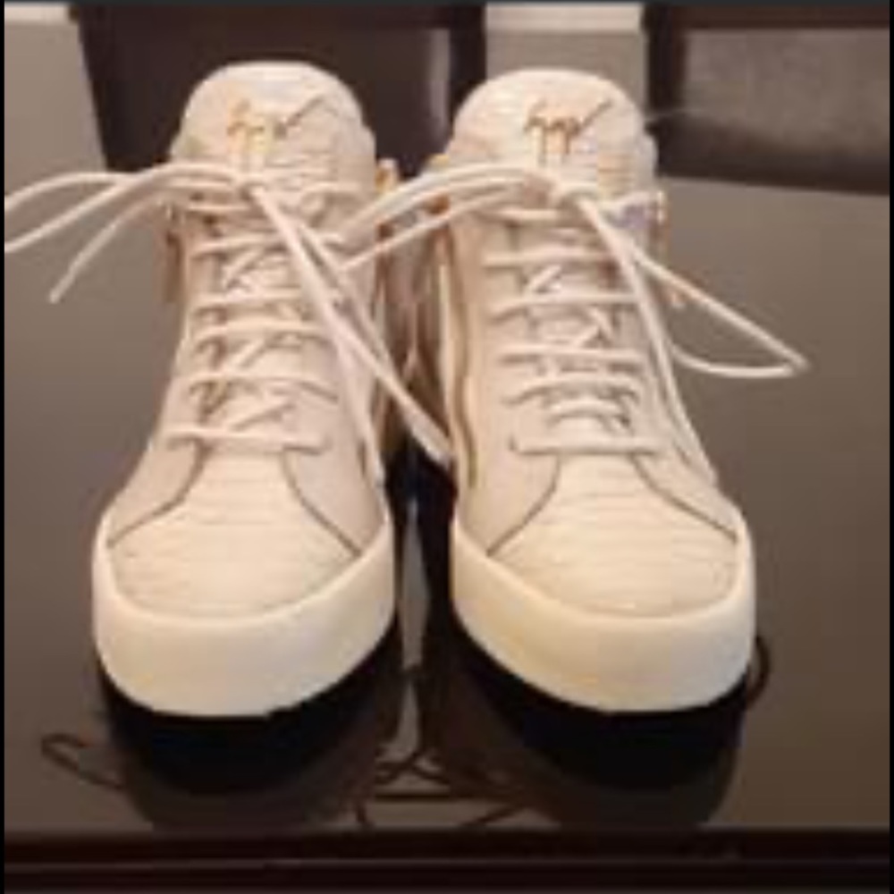 Giuseppe female designer shoes